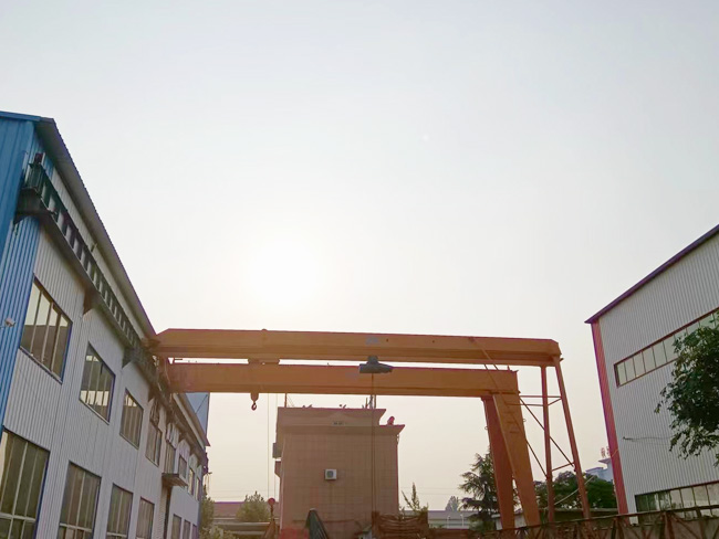 bmh電動(dòng)葫蘆門(mén)式起重機(jī)（半門(mén)式）