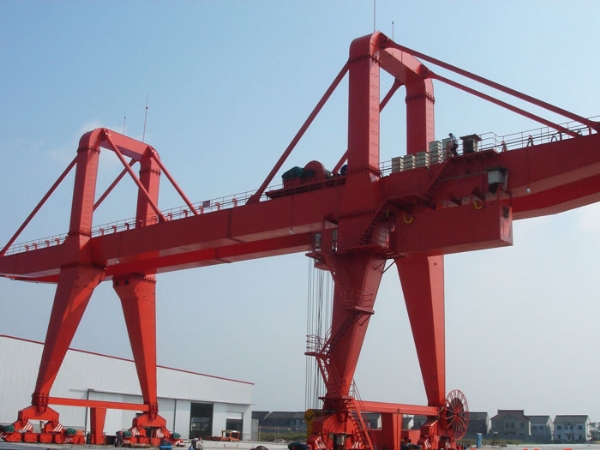 選擇門式起重機，需要考慮哪些因素？